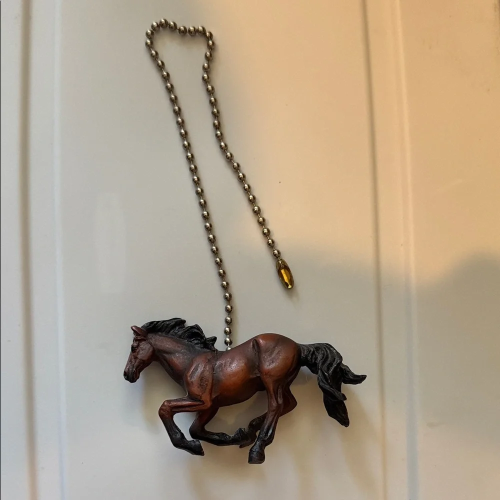 Cieling fan pull chain with Elegant Brown Horse galloping knob handle